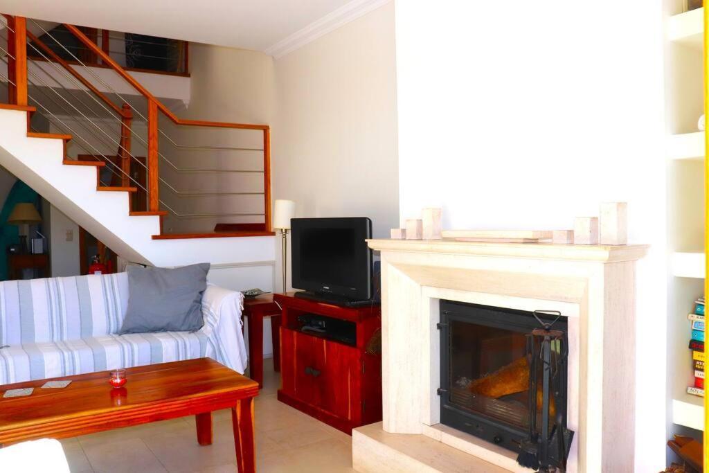 Sea Breeze House Ericeira - Ribeira Dilhas Beach Dış mekan fotoğraf